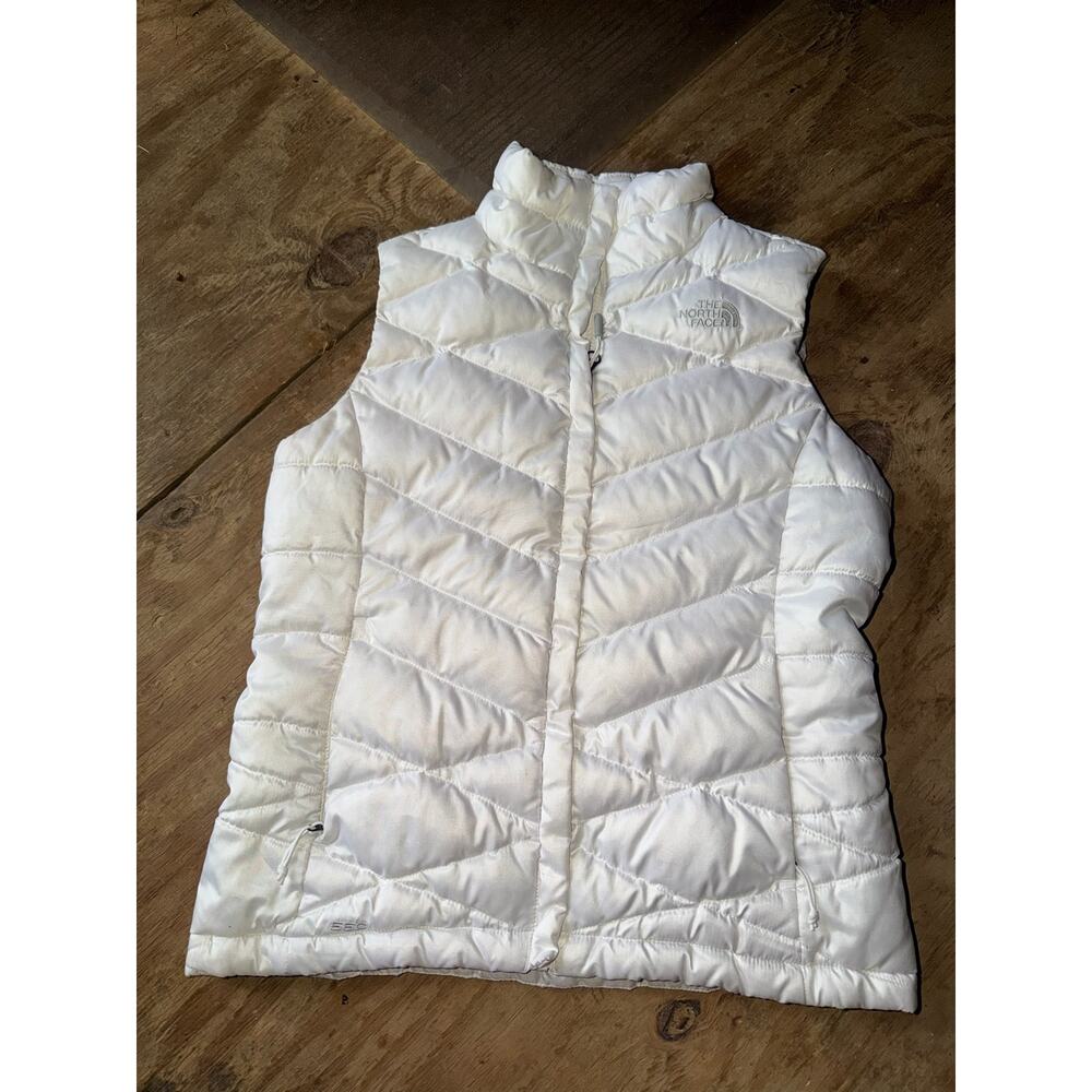 The North Face Aconcagua 550 Down Quilted Vest Gray Small